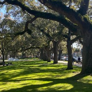 Meet your Posher, Clark